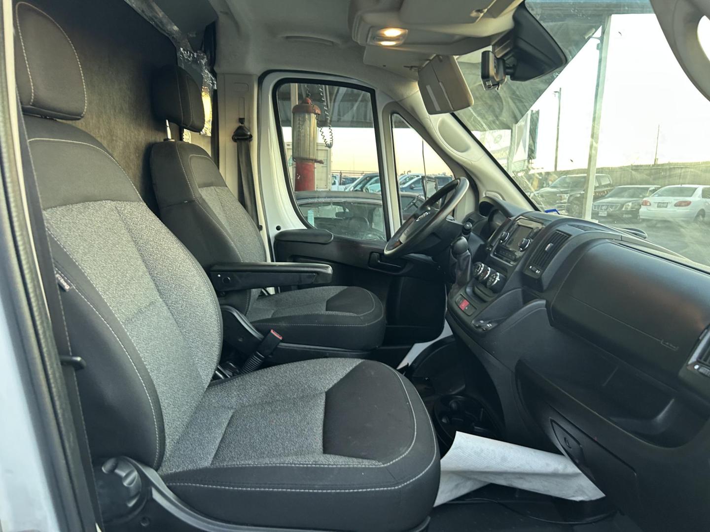 2021 RAM Promaster 2500 High Roof 159-in. WB (3C6LRVDG3ME) with an 3.6L V6 engine, 6A transmission, located at 1687 Business 35 S, New Braunfels, TX, 78130, (830) 625-7159, 29.655487, -98.051491 - Photo#1