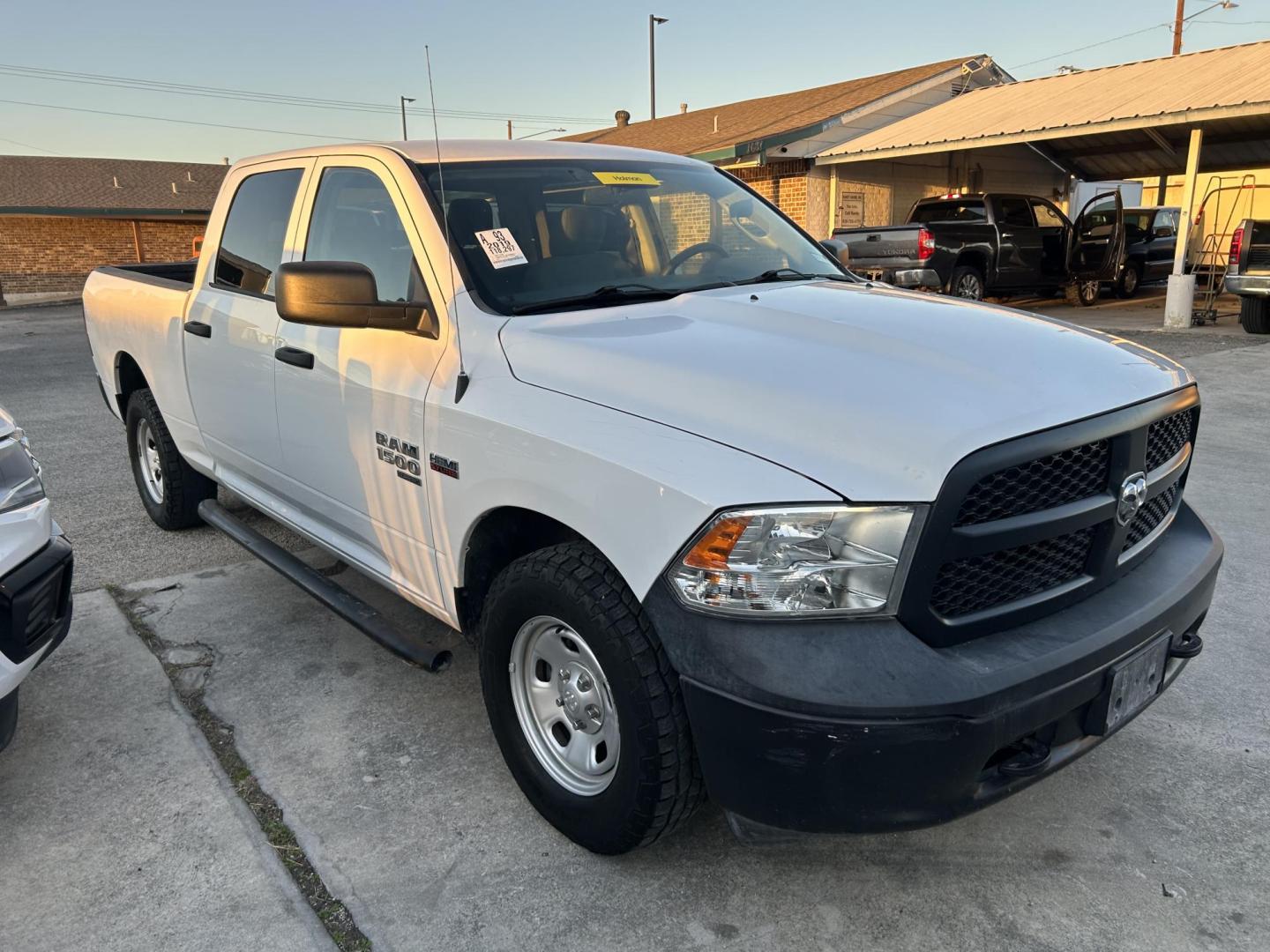 2019 White RAM 1500 Tradesman Crew Cab LWB 4WD (1C6RR7ST0KS) with an 5.7L V8 OHV 16V engine, 8A transmission, located at 1687 Business 35 S, New Braunfels, TX, 78130, (830) 625-7159, 29.655487, -98.051491 - Photo#2