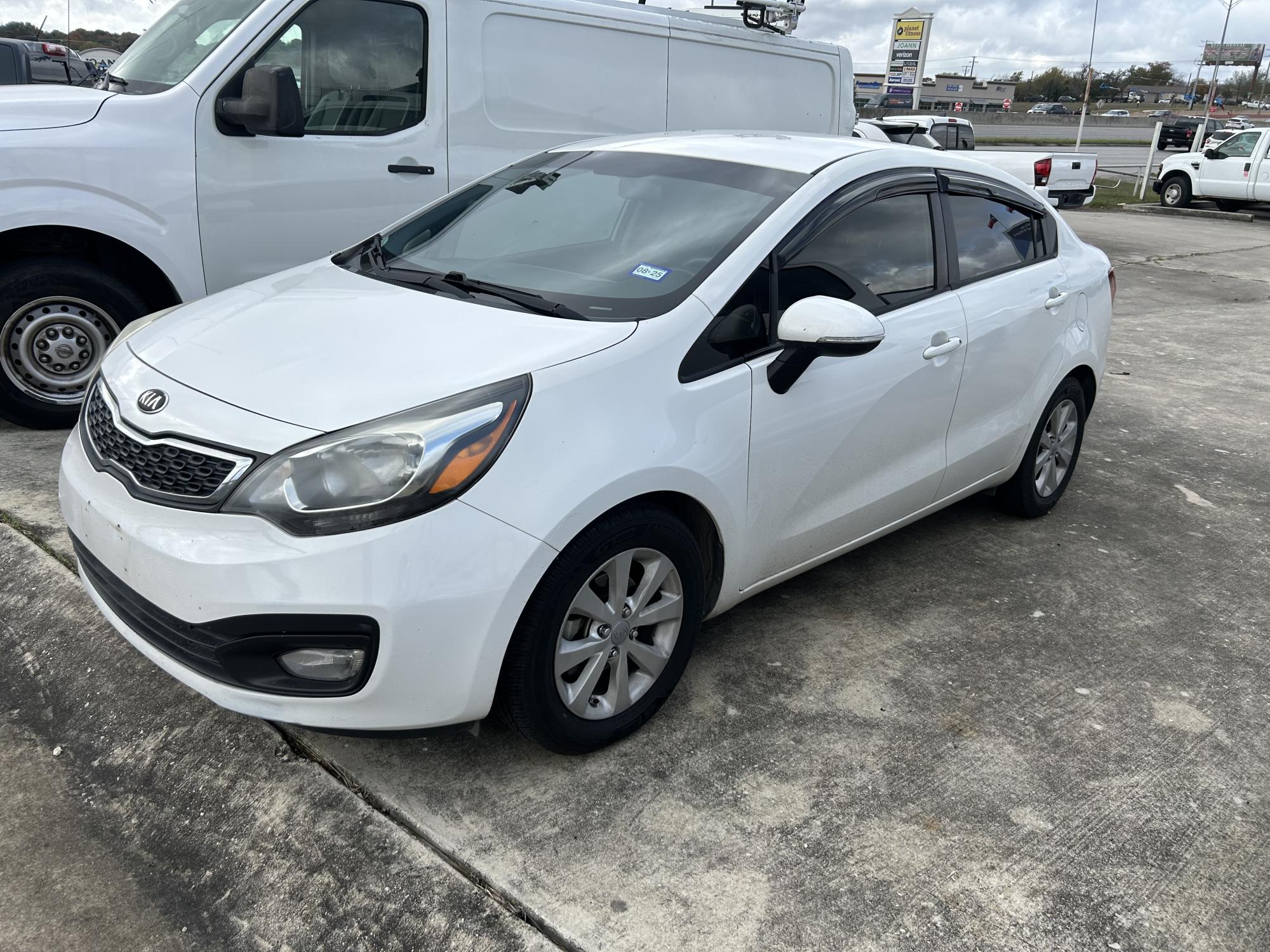 photo of 2015 Kia Rio EX