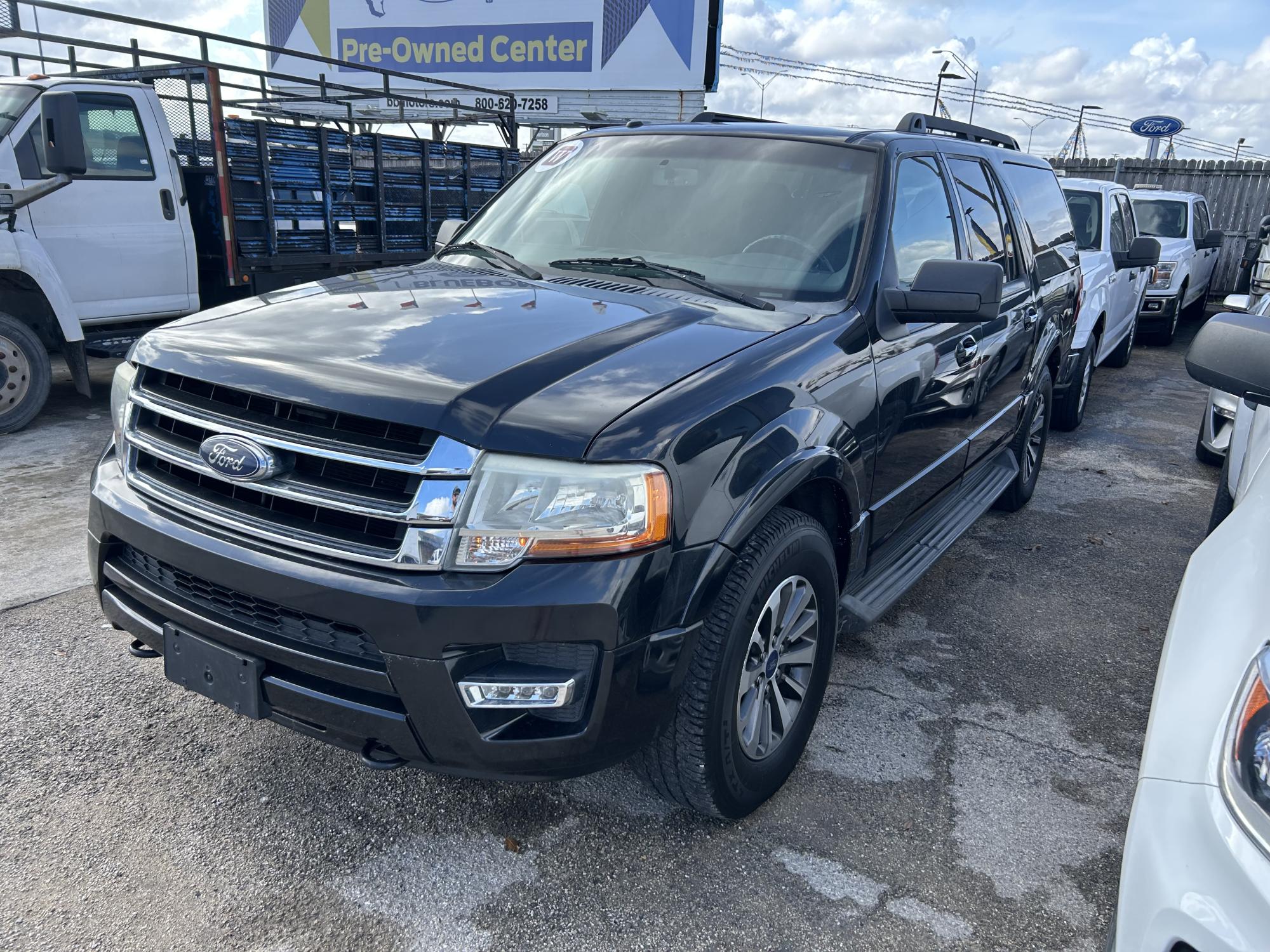 photo of 2015 Ford Expedition EL XLT 4WD