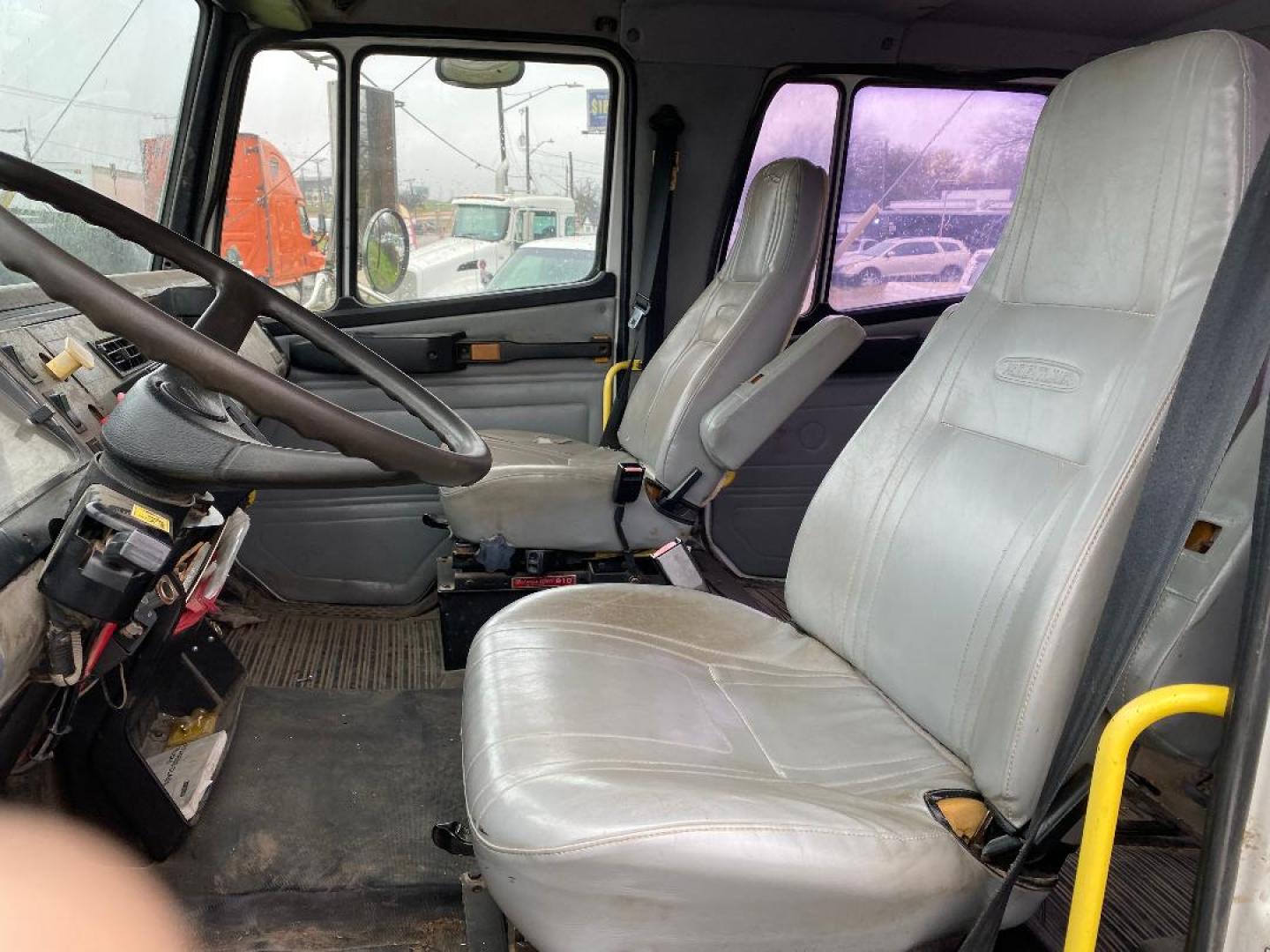 2002 White /Gray Freightliner FL70 - (1FVABTAK82H) with an 7.2L L6 DIESEL engine, located at 1687 Business 35 S, New Braunfels, TX, 78130, (830) 625-7159, 29.655487, -98.051491 - Photo#5