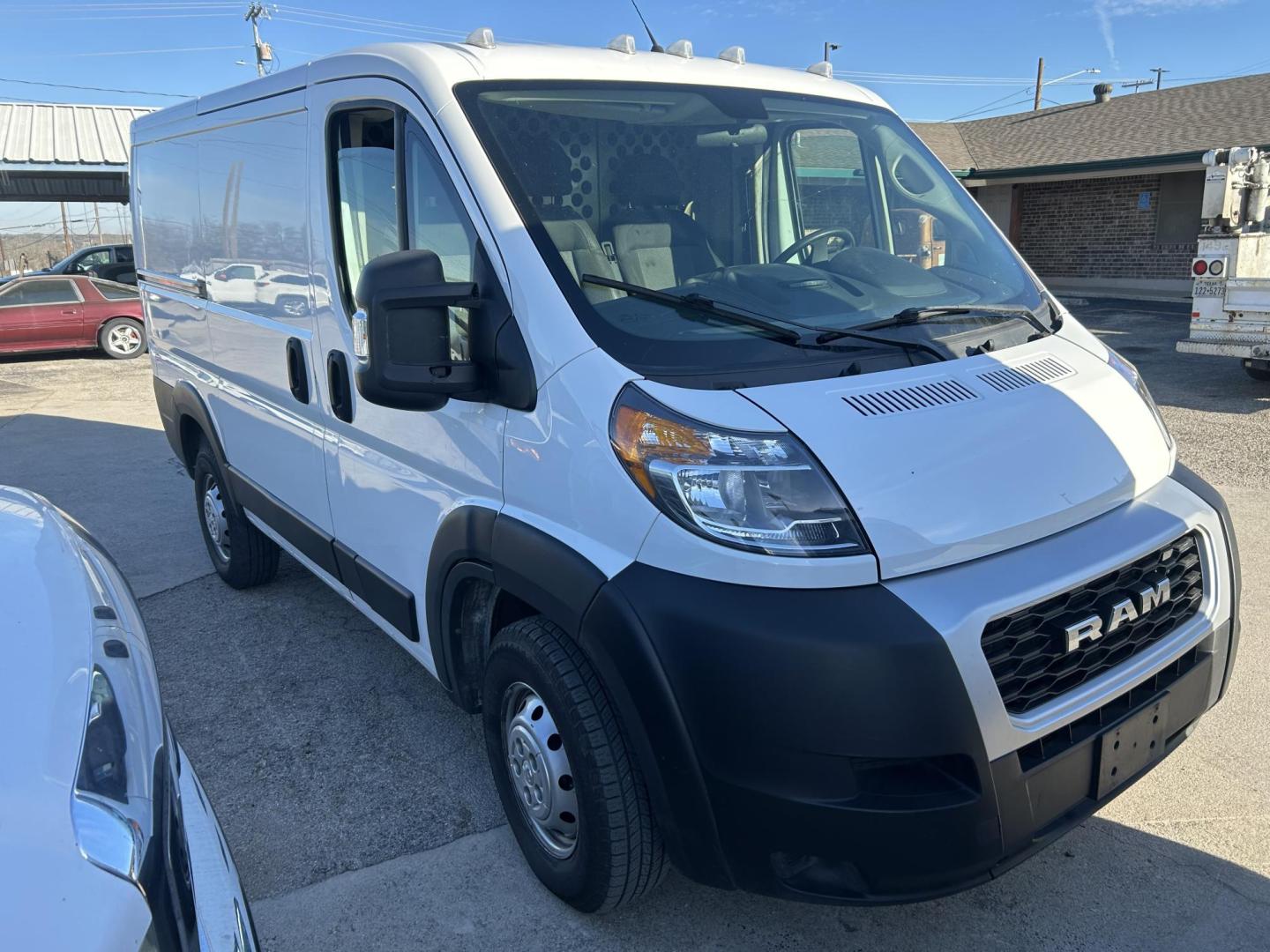 2019 White RAM Promaster 1500 Low Roof Tradesman 118-in. WB (3C6TRVNG0KE) with an 3.6L V6 engine, 6A transmission, located at 1687 Business 35 S, New Braunfels, TX, 78130, (830) 625-7159, 29.655487, -98.051491 - Photo#0