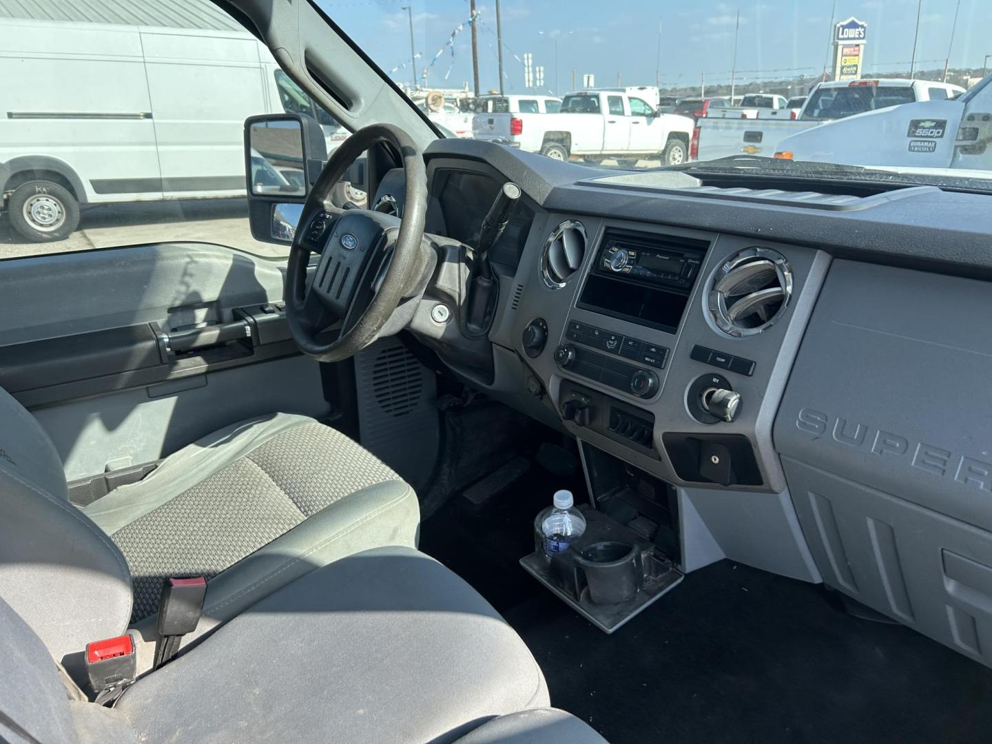 2012 White Ford F-350 SD King Ranch Crew Cab Long Bed DRW 4WD (1FT8W3DT5CE) with an 6.7L V8 OHV 16V DIESEL engine, 6-Speed Automatic transmission, located at 1687 Business 35 S, New Braunfels, TX, 78130, (830) 625-7159, 29.655487, -98.051491 - Photo#2