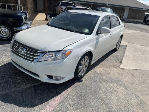 2012 Toyota Avalon Base