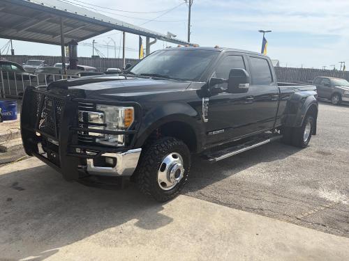2017 Ford F-350 SD Lariat Crew Cab Long Bed DRW 4WD