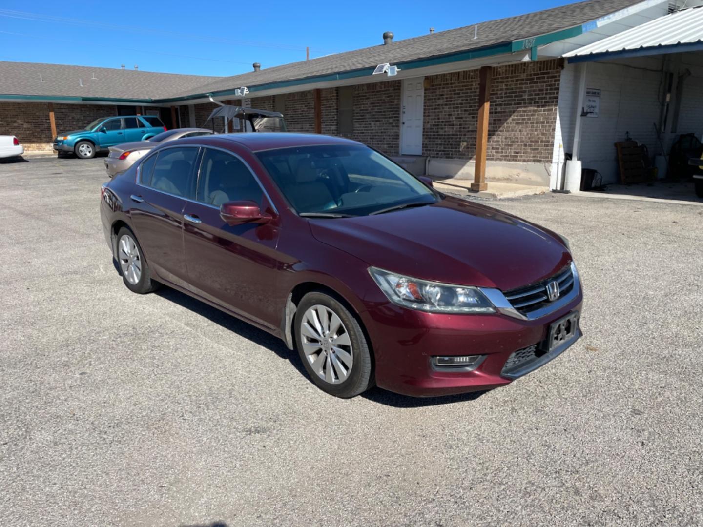 2013 Red Honda Accord EX-L V6 Sedan AT (1HGCR3F84DA) with an 3.5L V6 SOHC 24V engine, 6-Speed Automatic transmission, located at 1687 Business 35 S, New Braunfels, TX, 78130, (830) 625-7159, 29.655487, -98.051491 - Photo#1