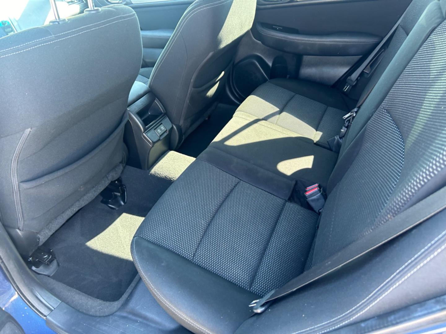 2019 Blue Subaru Outback (4S4BSAFCXK3) , located at 1687 Business 35 S, New Braunfels, TX, 78130, (830) 625-7159, 29.655487, -98.051491 - Photo#7