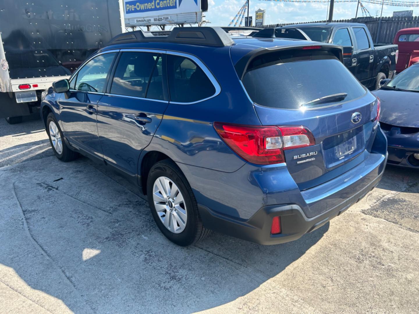 2019 Blue Subaru Outback (4S4BSAFCXK3) , located at 1687 Business 35 S, New Braunfels, TX, 78130, (830) 625-7159, 29.655487, -98.051491 - Photo#1