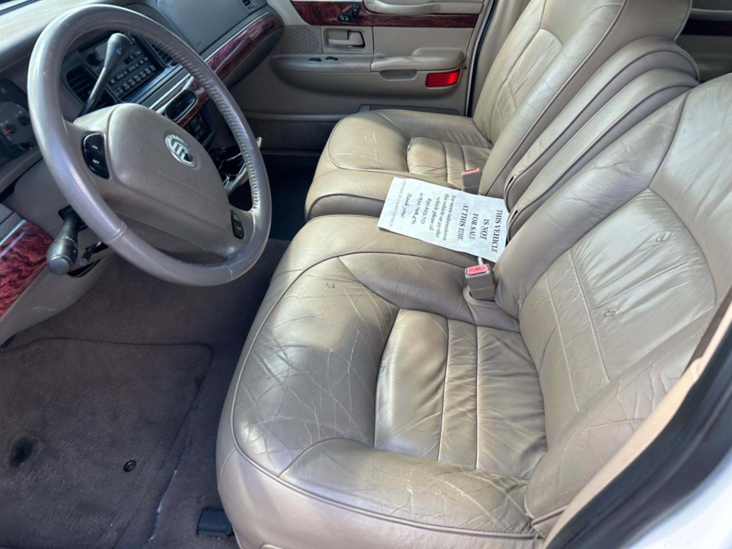 2001 White Mercury Grand Marquis (2MEFM75W21X) , located at 1687 Business 35 S, New Braunfels, TX, 78130, (830) 625-7159, 29.655487, -98.051491 - Photo#9