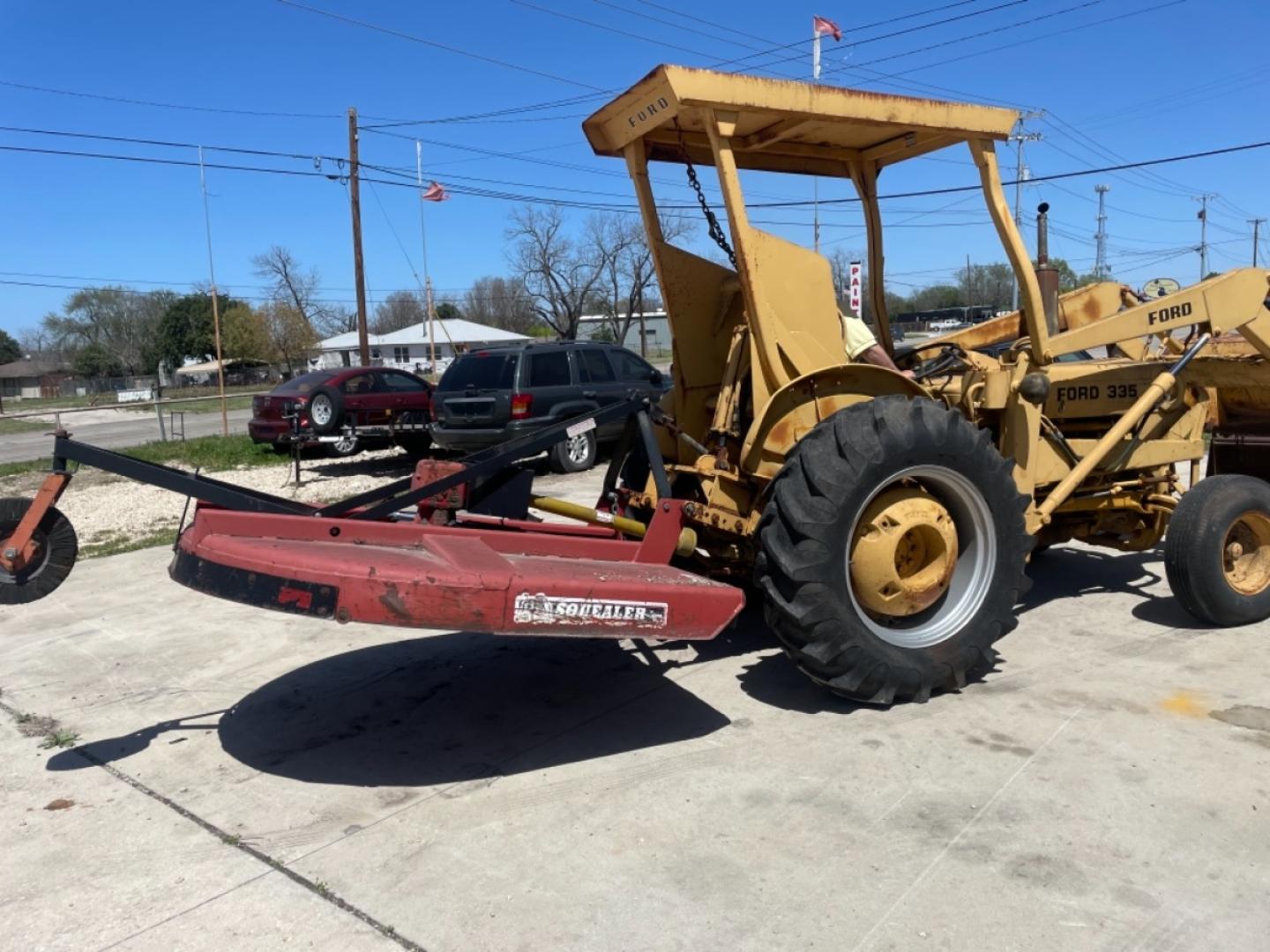 1978 Yellow /Yellow Ford Tractor (C558709) with an 335 engine, located at 1687 Business 35 S, New Braunfels, TX, 78130, (830) 625-7159, 29.655487, -98.051491 - Photo#1