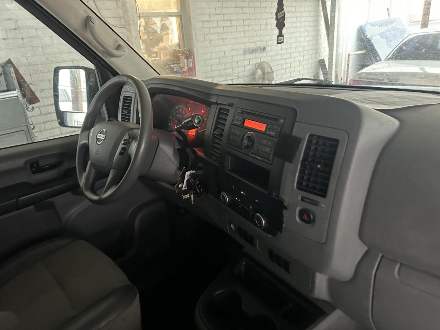 2017 White Nissan NV Cargo (1N6BF0KM1HN) , located at 1687 Business 35 S, New Braunfels, TX, 78130, (830) 625-7159, 29.655487, -98.051491 - Photo#7