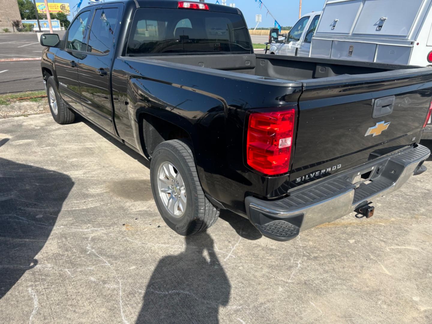 2015 Black Chevrolet Silverado 1500 (3GCPCREH9FG) , located at 1687 Business 35 S, New Braunfels, TX, 78130, (830) 625-7159, 29.655487, -98.051491 - Photo#7