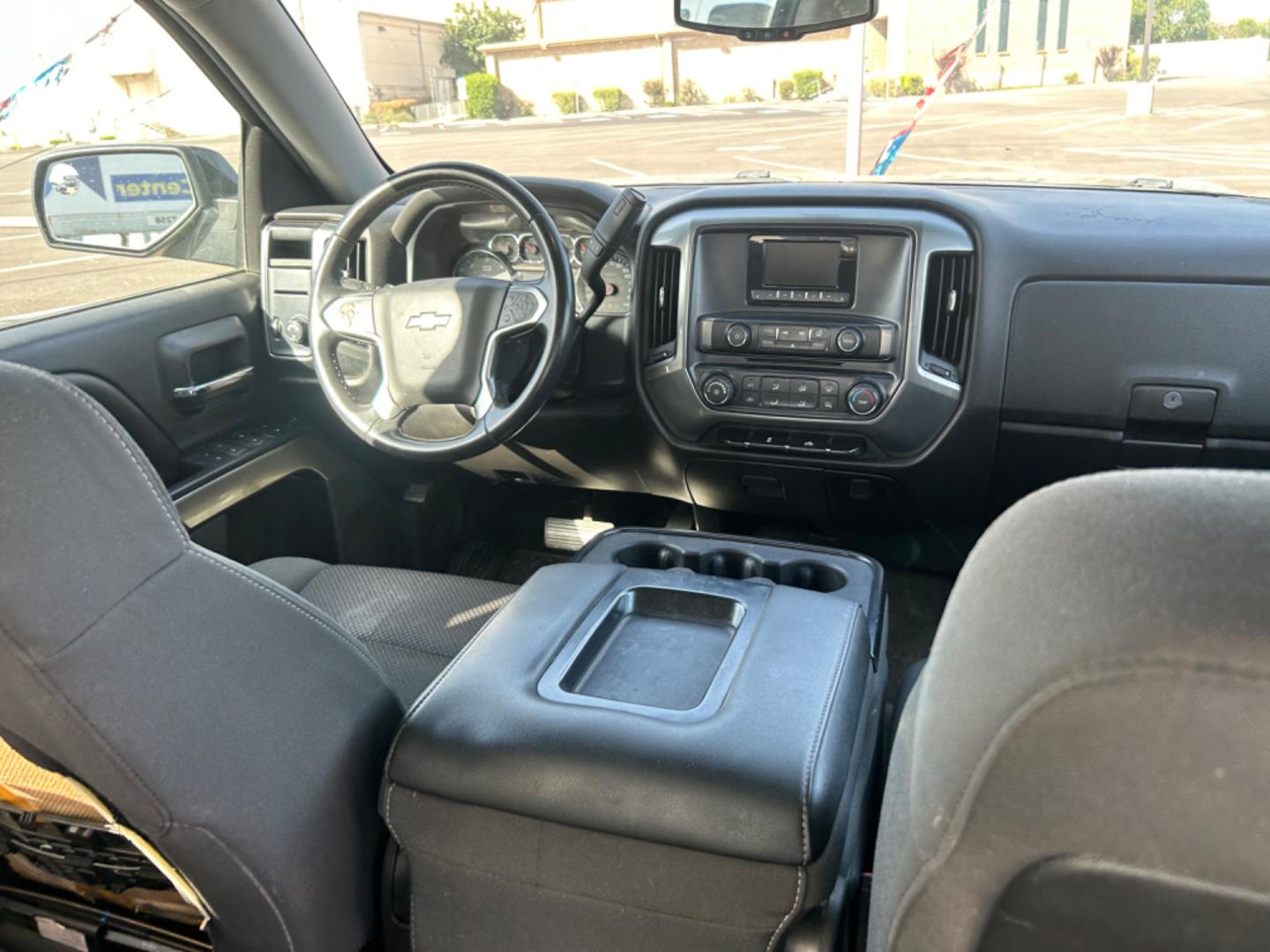 2015 Black Chevrolet Silverado 1500 (3GCPCREH9FG) , located at 1687 Business 35 S, New Braunfels, TX, 78130, (830) 625-7159, 29.655487, -98.051491 - Photo#5