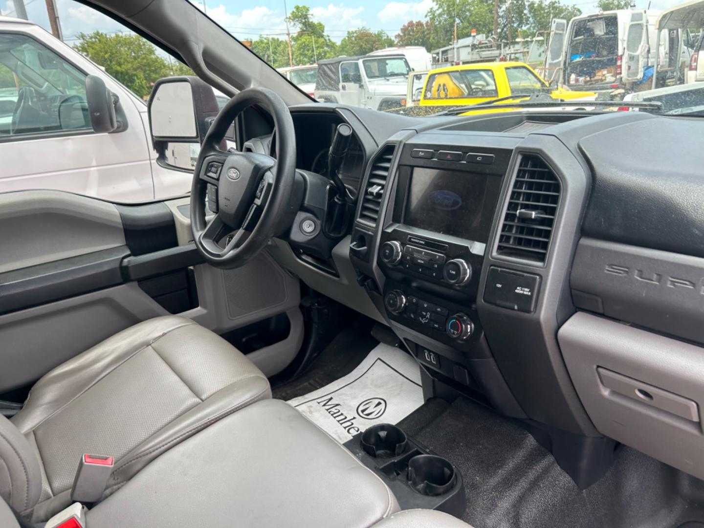 2019 Red Ford F-250 SD Lariat Crew Cab Long Bed 2WD (1FT7W2A60KE) with an 6.2L V8 OHV 16V engine, 6A transmission, located at 1687 Business 35 S, New Braunfels, TX, 78130, (830) 625-7159, 29.655487, -98.051491 - Photo#13