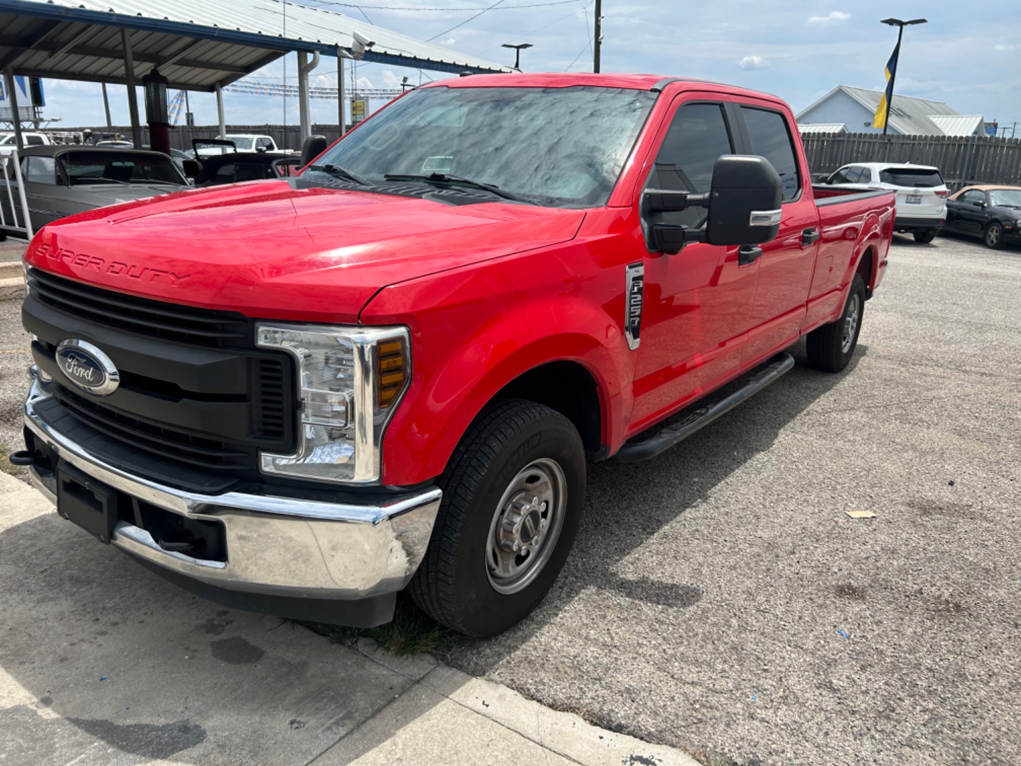 photo of 2019 Ford F-250 SD XL Crew Cab Long Bed 2WD