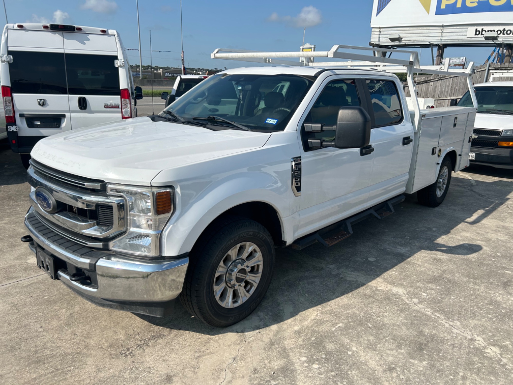 photo of 2021 Ford F-250 SD STX Crew Cab 2WD