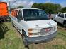 2001 White GMC Savana G3500 Extended (1GJHG39R411) with an 5.7L V8 OHV 16V engine, 4-Speed Automatic Overdrive transmission, located at 1687 Business 35 S, New Braunfels, TX, 78130, (830) 625-7159, 29.655487, -98.051491 - Photo#1