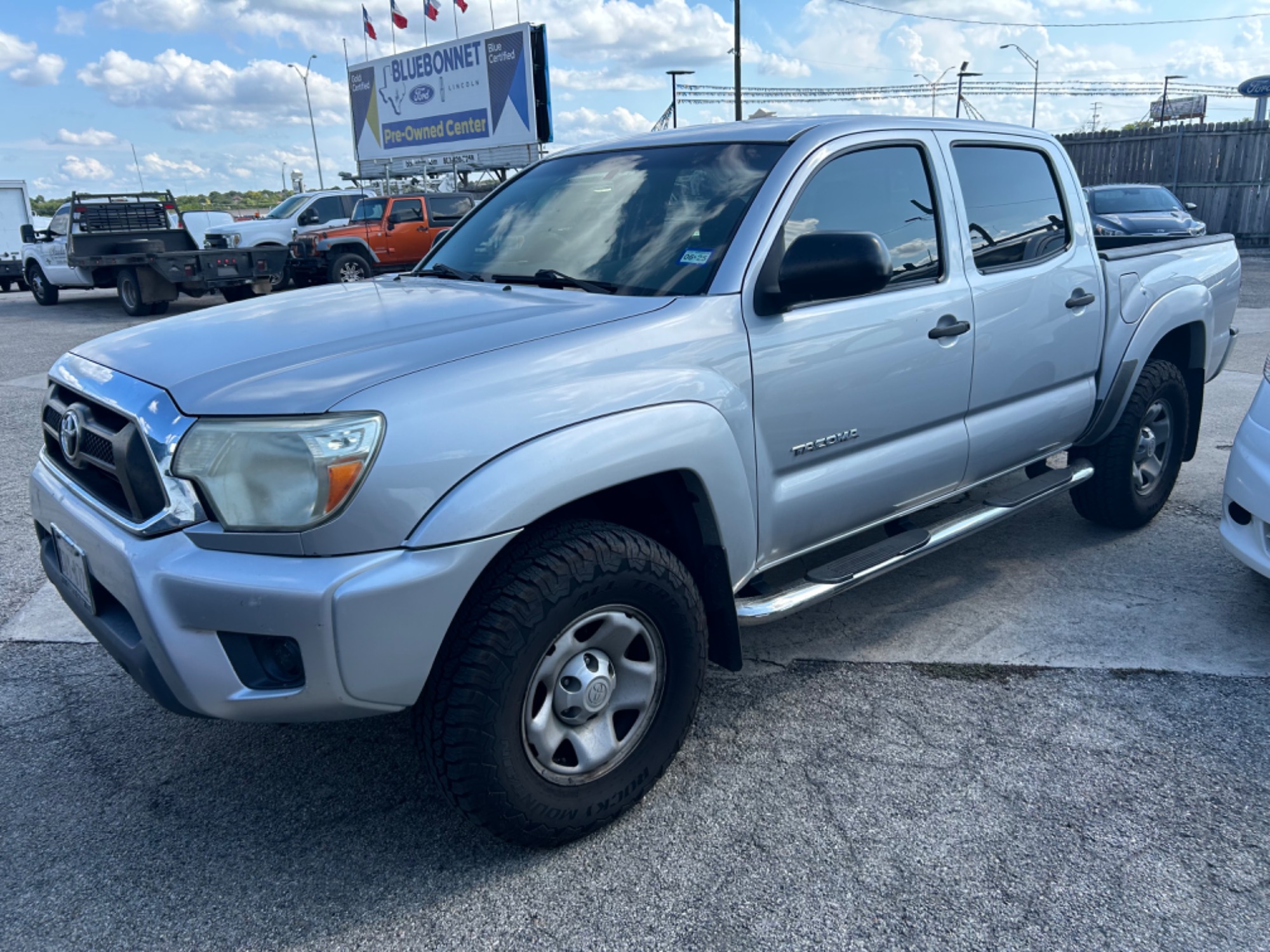 photo of 2013 Toyota Tacoma PreRunner Double Cab Auto 2WD