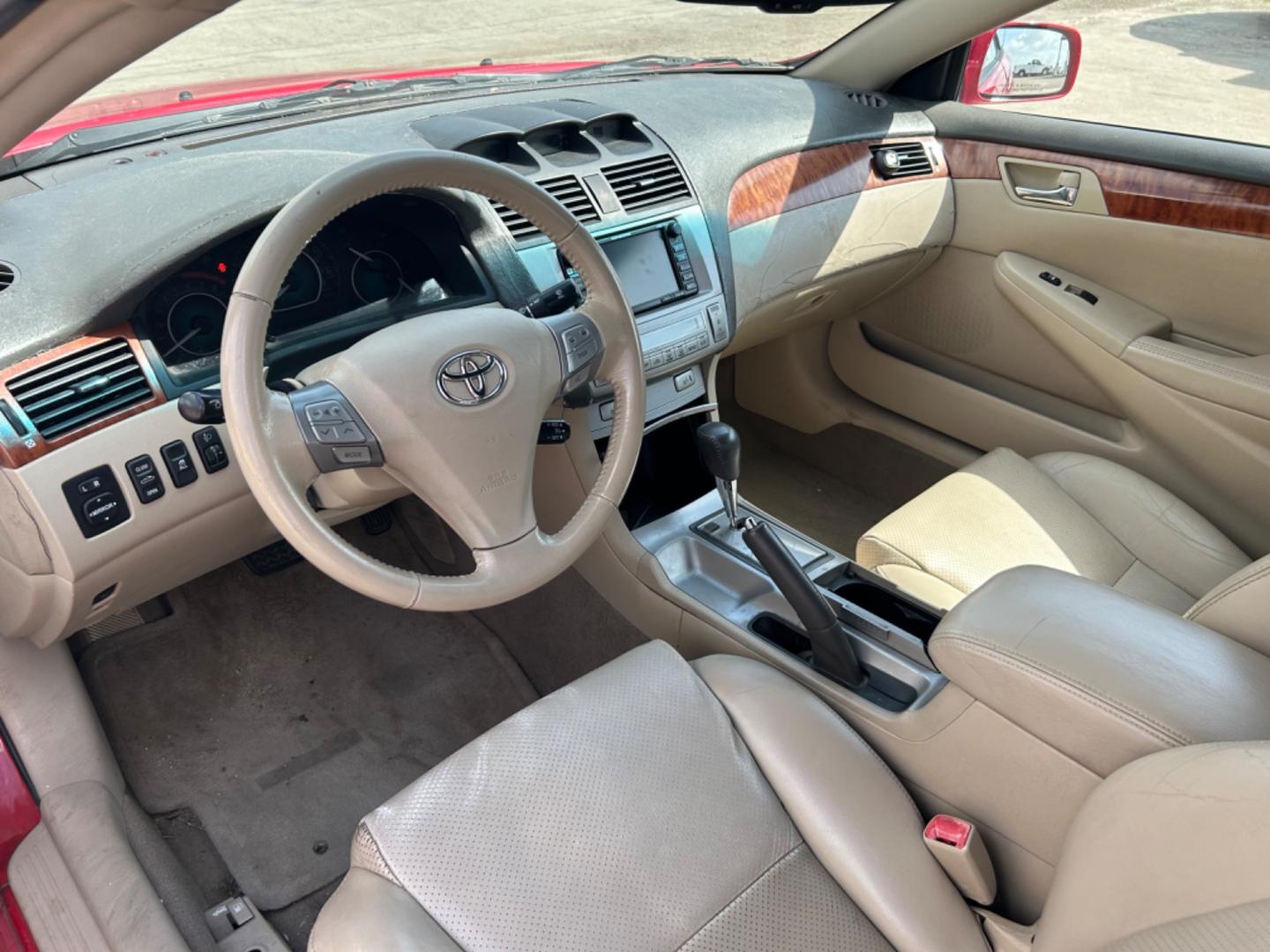 2007 Red Toyota Camry Solara SE Convertible (4T1FA38P77U) with an 3.3L V6 DOHC 24V engine, located at 1687 Business 35 S, New Braunfels, TX, 78130, (830) 625-7159, 29.655487, -98.051491 - Photo#6