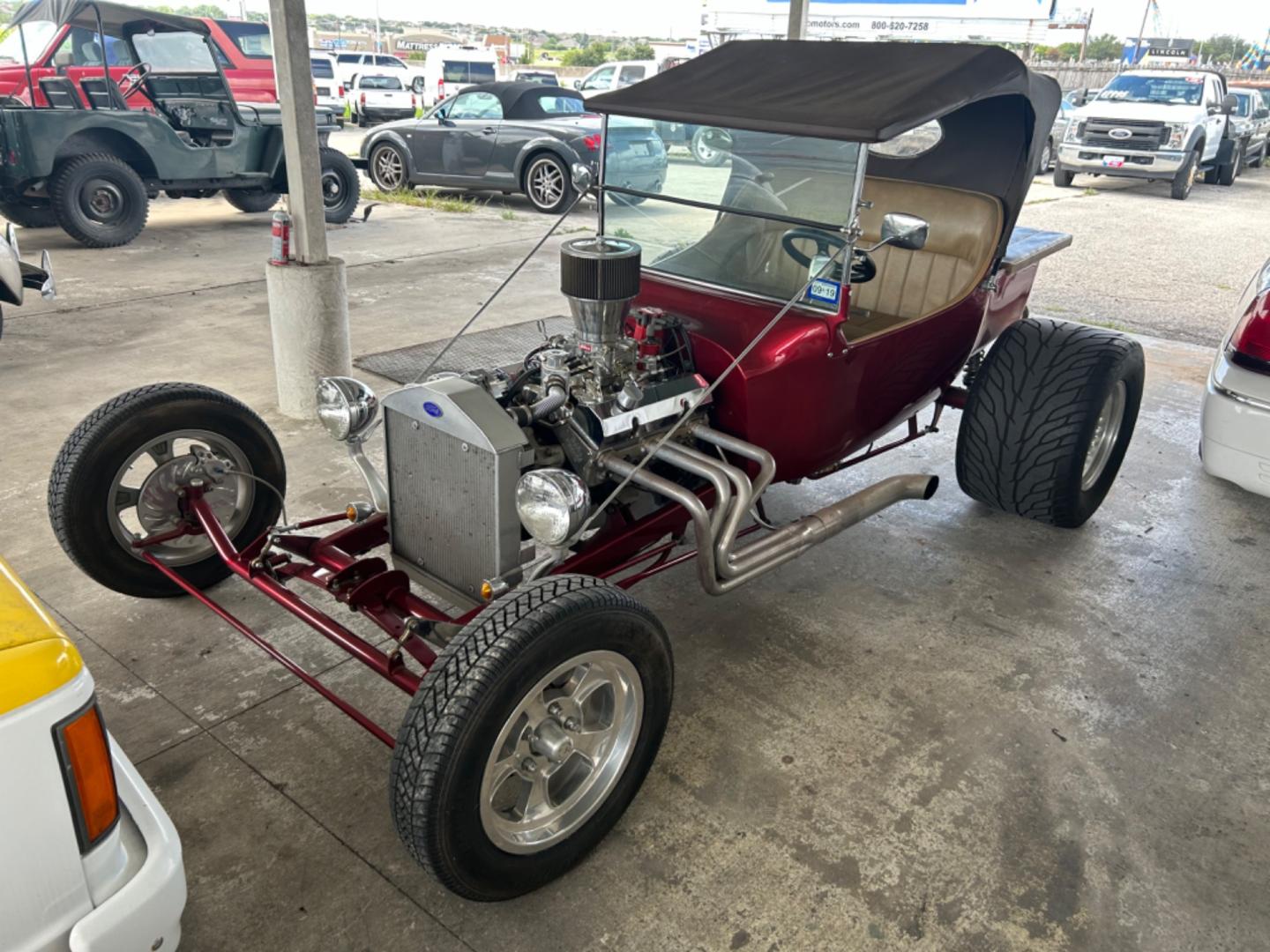 1923 Maroon /Tan Ford T-Bucket (SW123060) with an 350 V8 Chevrolet engine, Automatic transmission, located at 1687 Business 35 S, New Braunfels, TX, 78130, (830) 625-7159, 29.655487, -98.051491 - Pro built 1923 T-Bucket Replica Automatic with a 350 V8 built by Parkes Engines Seguin Texas. - Photo#0