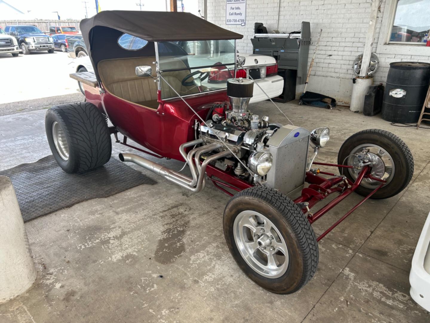 1923 Maroon /Tan Ford T-Bucket (SW123060) with an 350 V8 Chevrolet engine, Automatic transmission, located at 1687 Business 35 S, New Braunfels, TX, 78130, (830) 625-7159, 29.655487, -98.051491 - Pro built 1923 T-Bucket Replica Automatic with a 350 V8 built by Parkes Engines Seguin Texas. - Photo#1