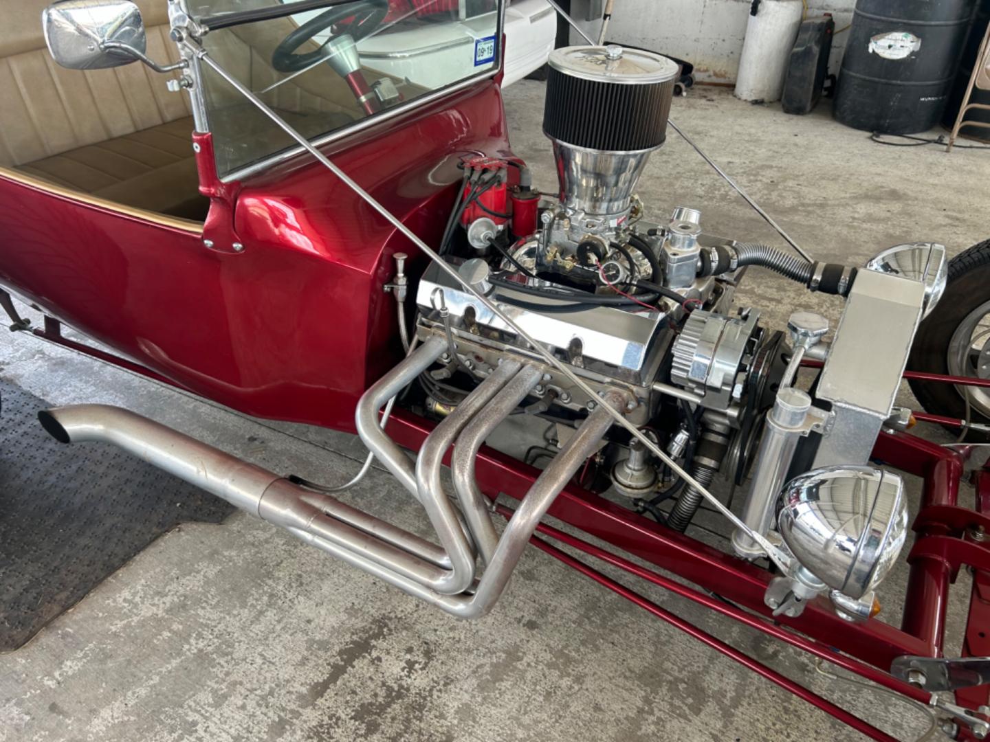 1923 Maroon /Tan Ford T-Bucket (SW123060) with an 350 V8 Chevrolet engine, Automatic transmission, located at 1687 Business 35 S, New Braunfels, TX, 78130, (830) 625-7159, 29.655487, -98.051491 - Pro built 1923 T-Bucket Replica Automatic with a 350 V8 built by Parkes Engines Seguin Texas. - Photo#9