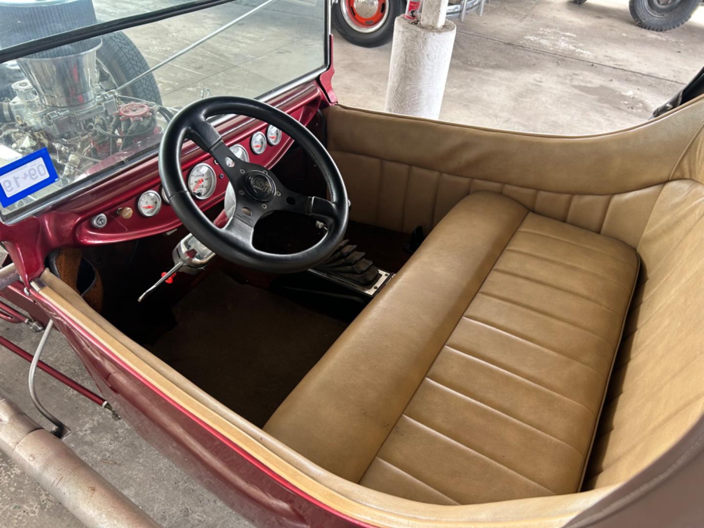 1923 Maroon /Tan Ford T-Bucket (SW123060) with an 350 V8 Chevrolet engine, Automatic transmission, located at 1687 Business 35 S, New Braunfels, TX, 78130, (830) 625-7159, 29.655487, -98.051491 - Pro built 1923 T-Bucket Replica Automatic with a 350 V8 built by Parkes Engines Seguin Texas. - Photo#4