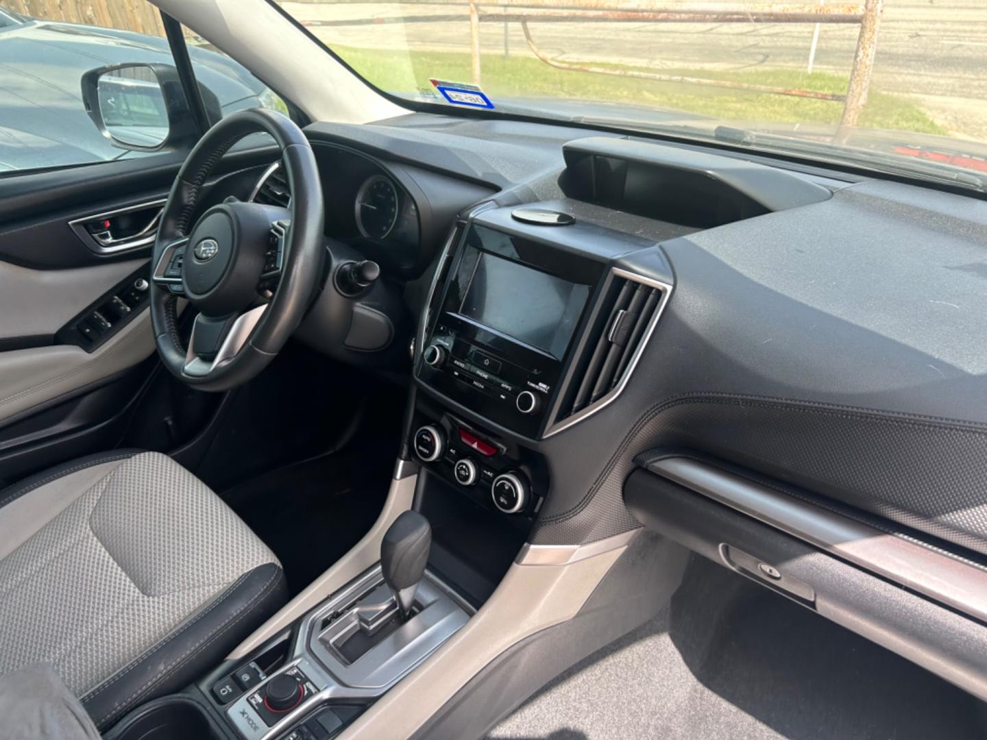 2019 Blue Subaru Forester Premium (JF2SKAGC4KH) with an 2.5L H4 SOHC 16V engine, CVT transmission, located at 1687 Business 35 S, New Braunfels, TX, 78130, (830) 625-7159, 29.655487, -98.051491 - Photo#3