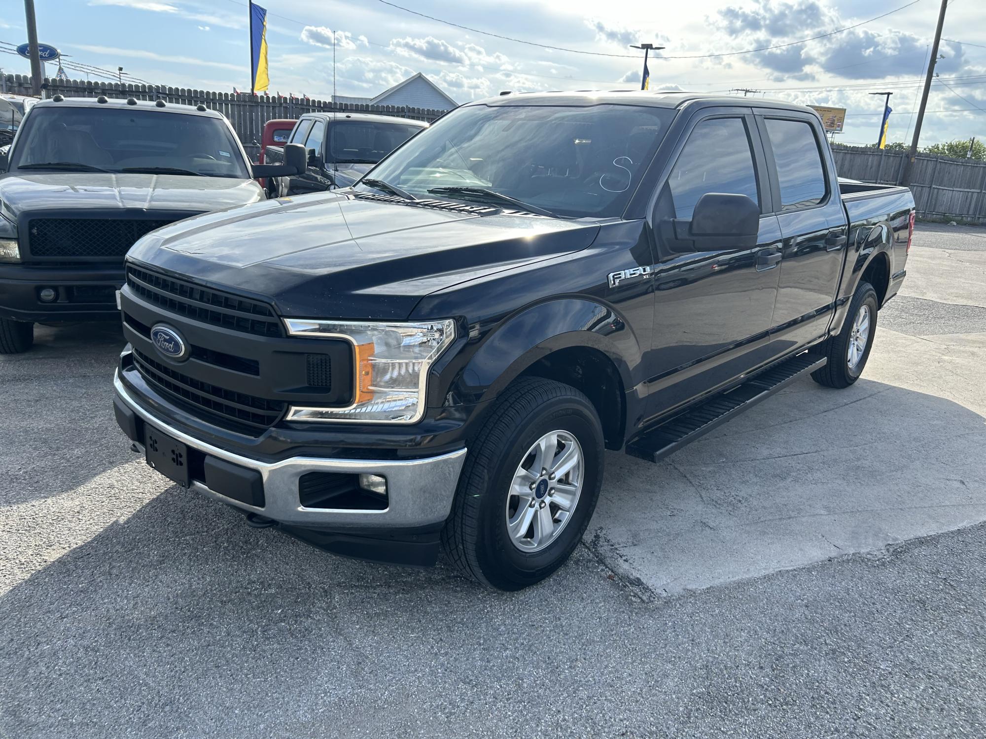 photo of 2019 Ford F-150 XLT SuperCrew 6.5-ft. Bed 4WD