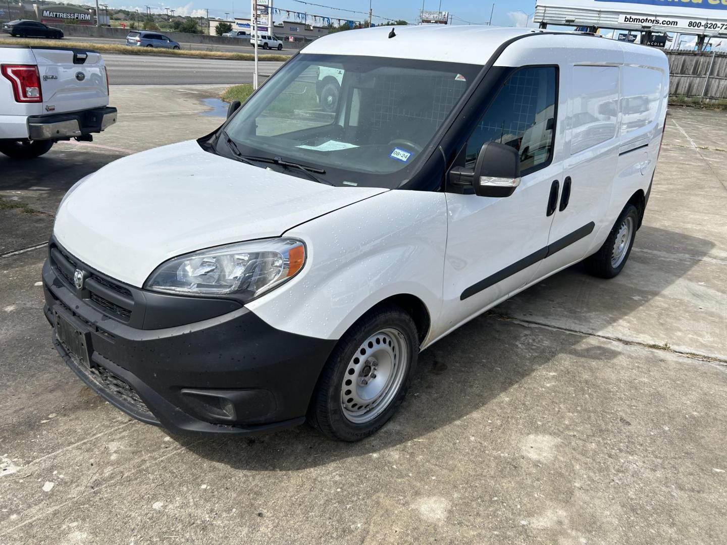 2018 White RAM ProMaster City Wagon (ZFBERFAB2J6) with an 2.4L L4 engine, 9A transmission, located at 1687 Business 35 S, New Braunfels, TX, 78130, (830) 625-7159, 29.655487, -98.051491 - Photo#0