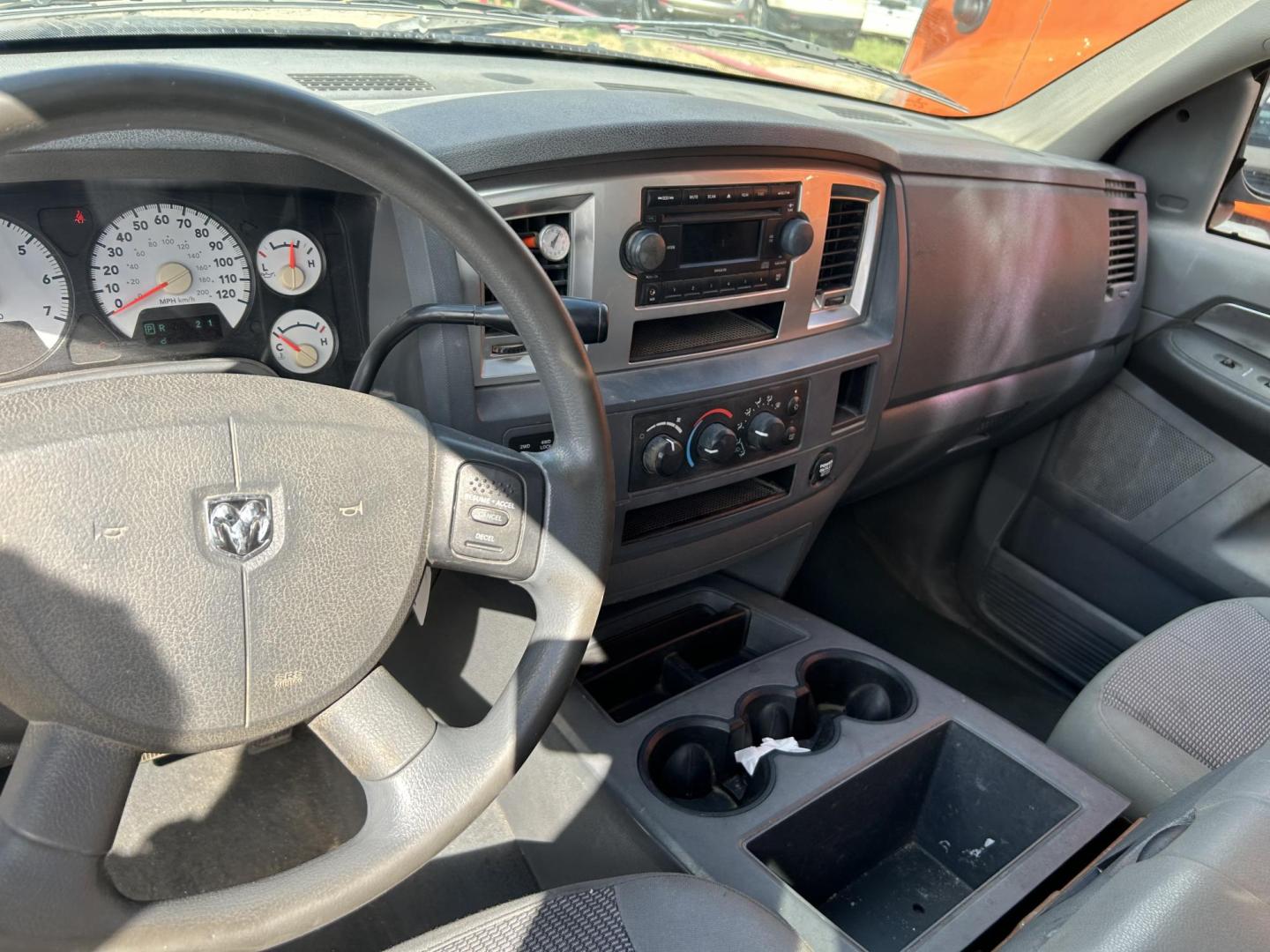 2007 Blue Dodge Ram 1500 Laramie Quad Cab 4WD (1D7HU182X7J) with an 5.7L V8 OHV 16V engine, 5-Speed Automatic Overdrive transmission, located at 1687 Business 35 S, New Braunfels, TX, 78130, (830) 625-7159, 29.655487, -98.051491 - Photo#15