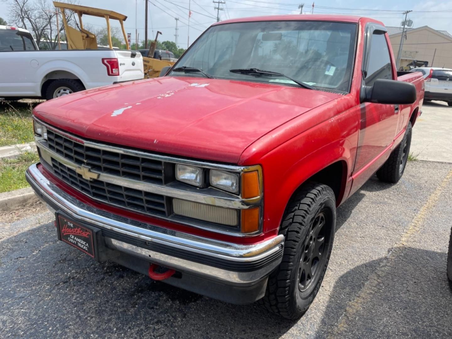 1989 Chevrolet C/K 1500 (1GCDK14K9KZ) with an 5.7L engine, Auto transmission, located at 1687 Business 35 S, New Braunfels, TX, 78130, (830) 625-7159, 29.655487, -98.051491 - Photo#0