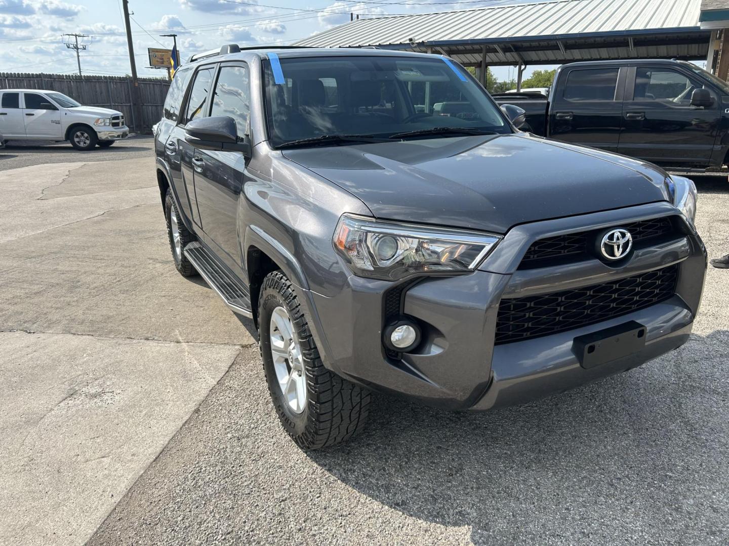 2019 Grey Toyota 4Runner Limited 2WD V6 (JTEZU5JR1K5) with an 4.0L V6 DOHC 24V engine, 5A transmission, located at 1687 Business 35 S, New Braunfels, TX, 78130, (830) 625-7159, 29.655487, -98.051491 - Photo#3