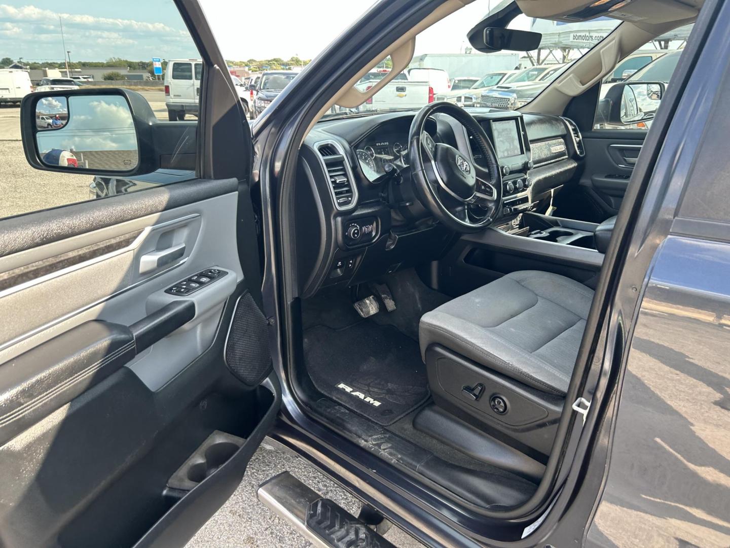 2019 Grey RAM 1500 Big Horn Crew Cab SWB 2WD (1C6RREFT3KN) with an 5.7L V8 OHV 16V engine, 8A transmission, located at 1687 Business 35 S, New Braunfels, TX, 78130, (830) 625-7159, 29.655487, -98.051491 - Photo#5