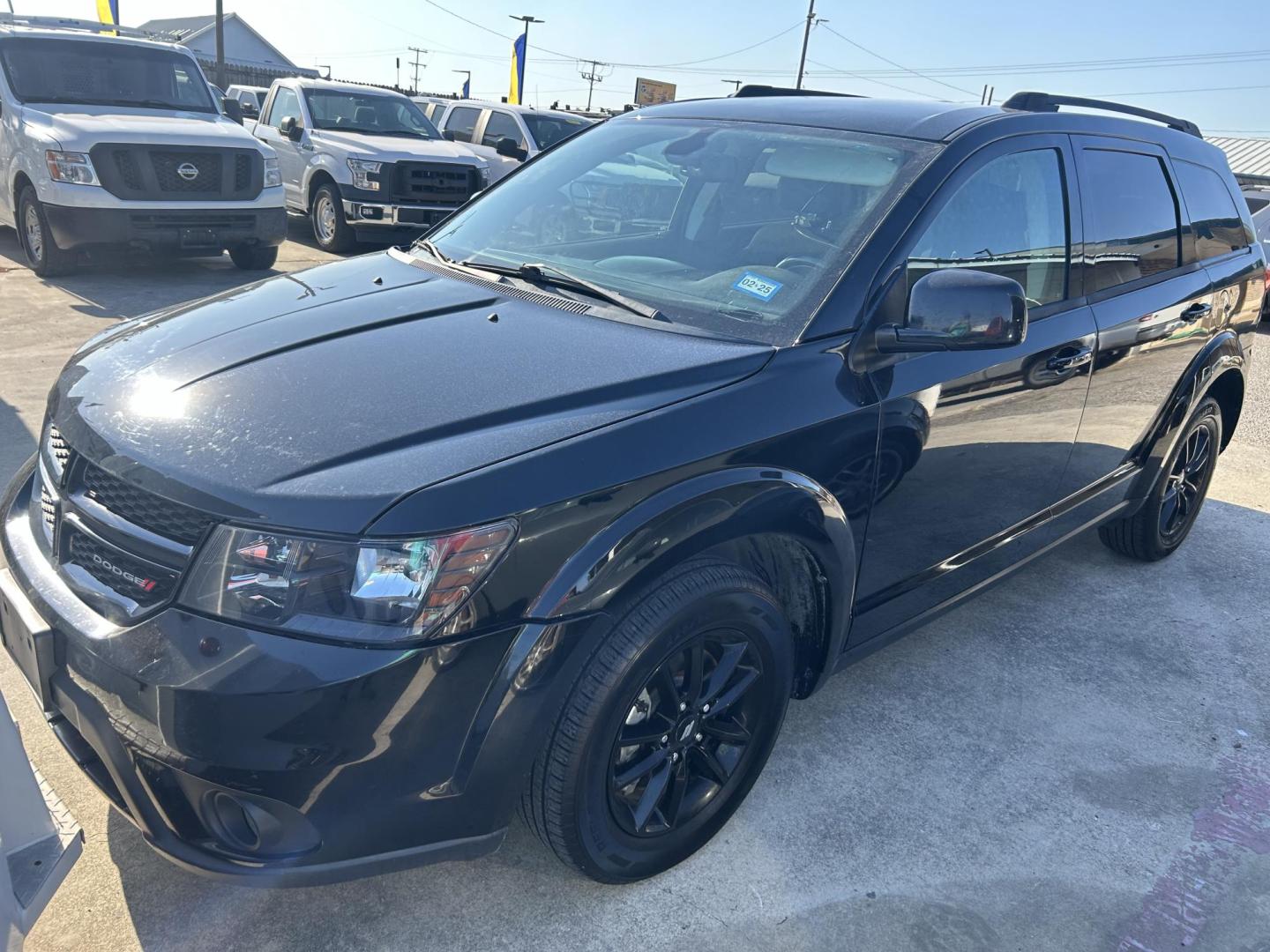 2019 Dodge Journey SE (3C4PDCBB8KT) with an 2.4L L6 DOHC 16V engine, 4A transmission, located at 1687 Business 35 S, New Braunfels, TX, 78130, (830) 625-7159, 29.655487, -98.051491 - Photo#0