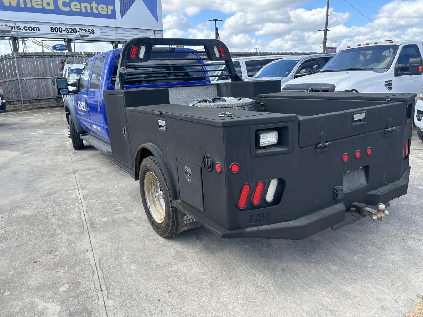 2016 Blue Ford F-550 Crew Cab DRW 2WD (1FD0W5GTXGE) with an 6.7L V8 OHV 16V DIESEL engine, located at 1687 Business 35 S, New Braunfels, TX, 78130, (830) 625-7159, 29.655487, -98.051491 - Photo#1