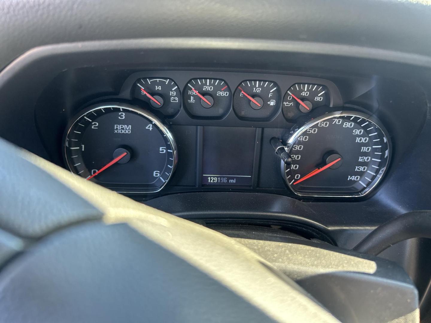 2016 Chevrolet Silverado 1500 Work Truck Double Cab 2WD (1GCRCNEH7GZ) with an 4.3L V6 OHV 12V engine, 6A transmission, located at 1687 Business 35 S, New Braunfels, TX, 78130, (830) 625-7159, 29.655487, -98.051491 - Photo#12