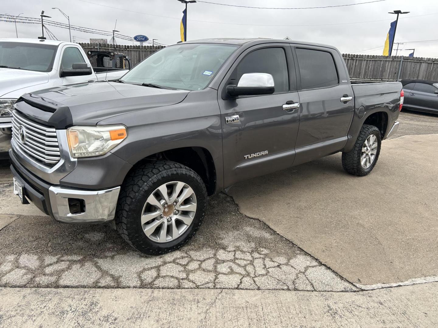 2015 Grey Toyota Tundra Limited 5.7L CrewMax 2WD (5TFFY5F14FX) with an 5.7L V8 DOHC 32V engine, 6-Speed Automatic transmission, located at 1687 Business 35 S, New Braunfels, TX, 78130, (830) 625-7159, 29.655487, -98.051491 - Photo#0